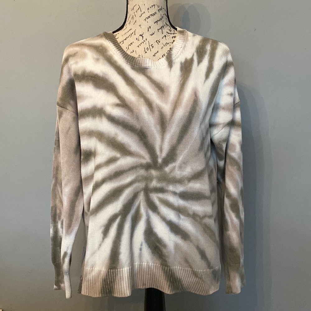 Design history sweater